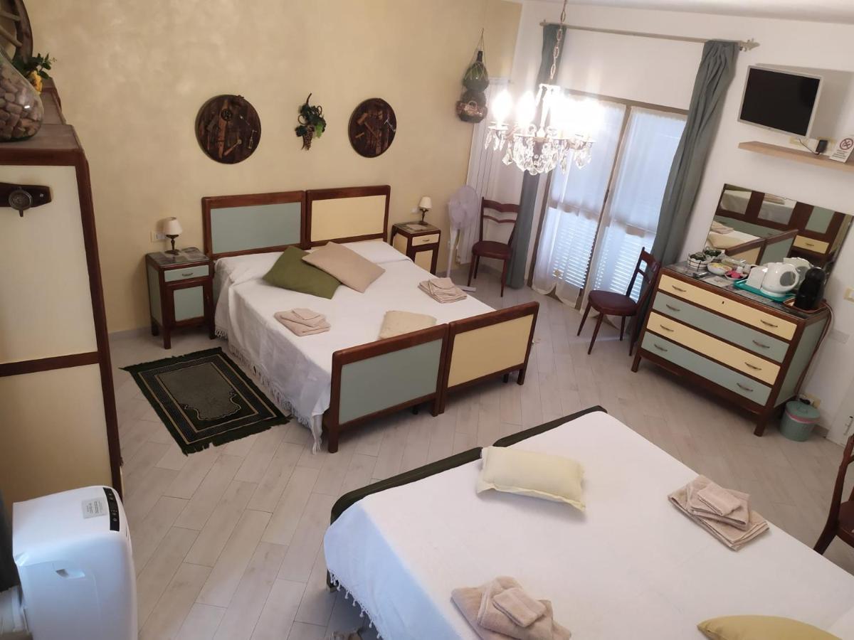 La Terra Di Mingo Bed & Breakfast Vado Ligure Eksteriør bilde