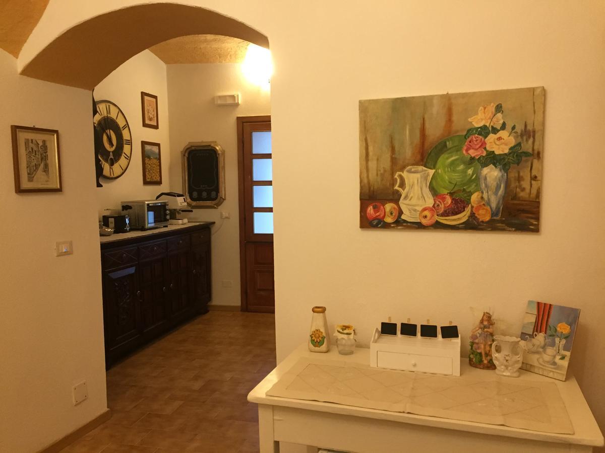 La Terra Di Mingo Bed & Breakfast Vado Ligure Eksteriør bilde