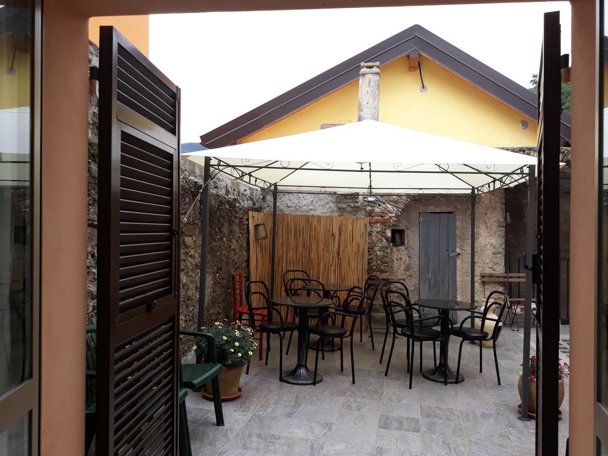La Terra Di Mingo Bed & Breakfast Vado Ligure Eksteriør bilde