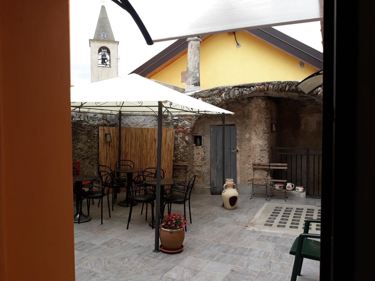 La Terra Di Mingo Bed & Breakfast Vado Ligure Eksteriør bilde