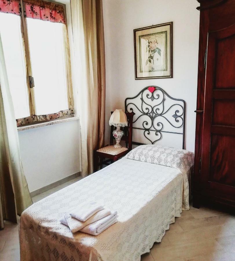 La Terra Di Mingo Bed & Breakfast Vado Ligure Eksteriør bilde